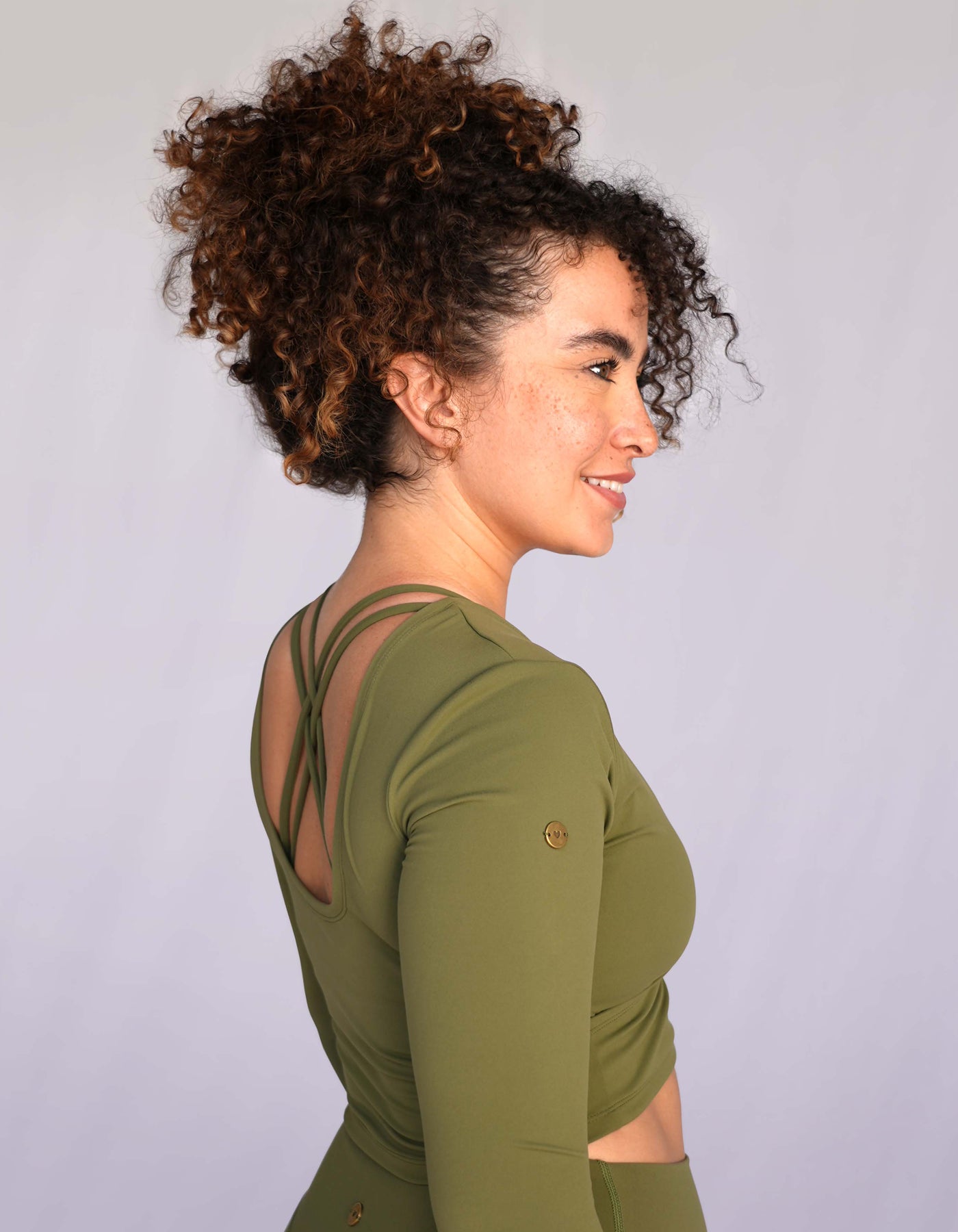 Love Fitness Edith Long Sleeve in olive green fabric