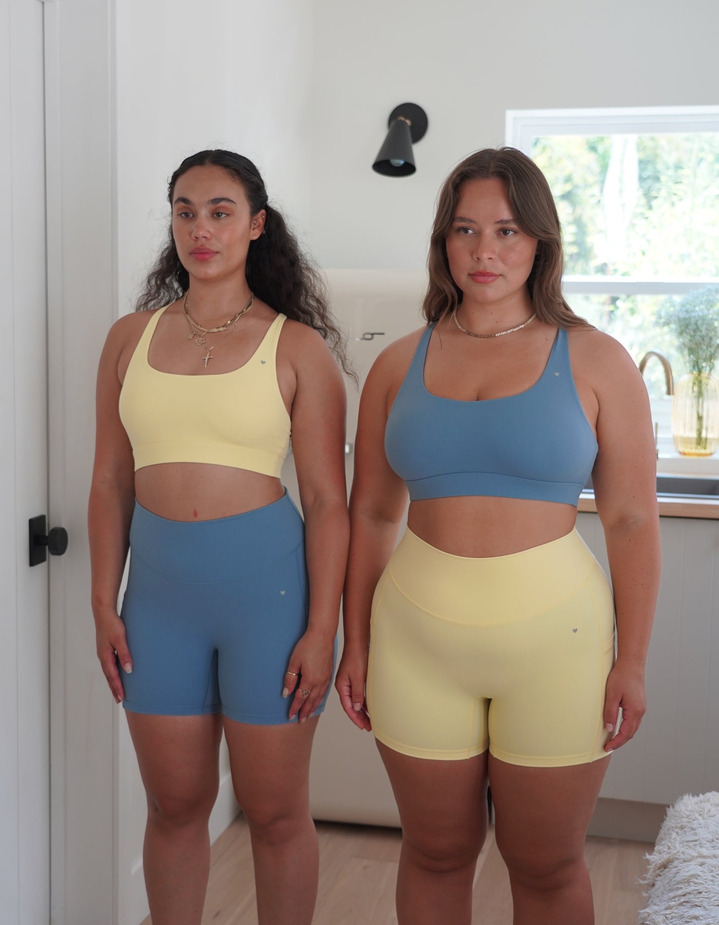 Love fitness effortless pocket biker shorts sunshine