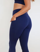 Effortless pocket leggings blackberry